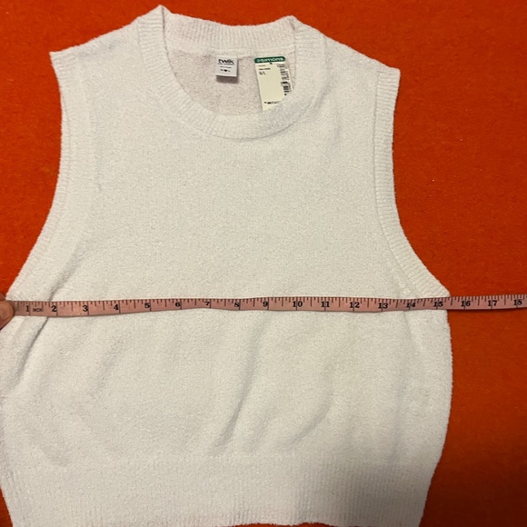White soft terry sweater tank NWT - Picture 7 of 8